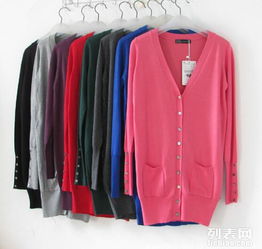 外贸尾货棉服羽绒服经发毛衣打底衫全国直批3元起批