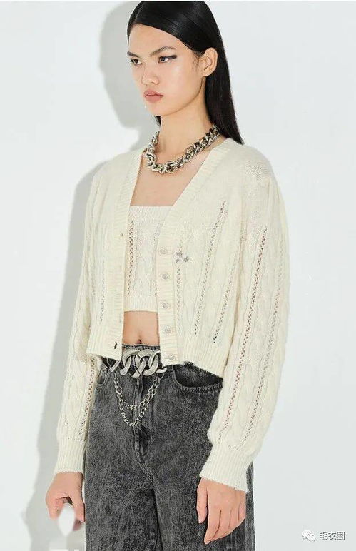 22ss中国线上针织女装流行趋势 两件式套装